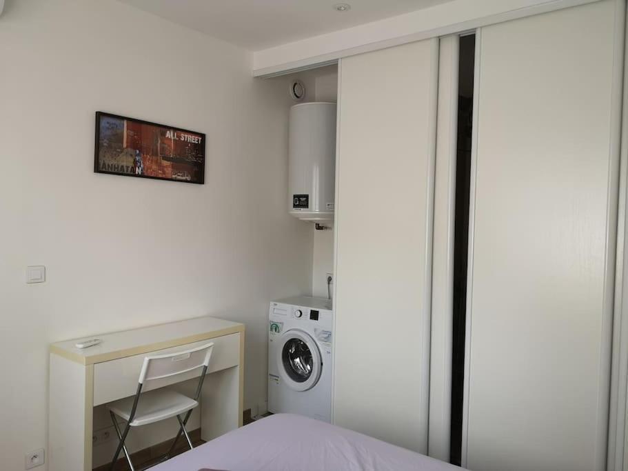 Cosy 2P A 5 Minutes A Pied De La Mer Et Du Centre مينتون المظهر الخارجي الصورة